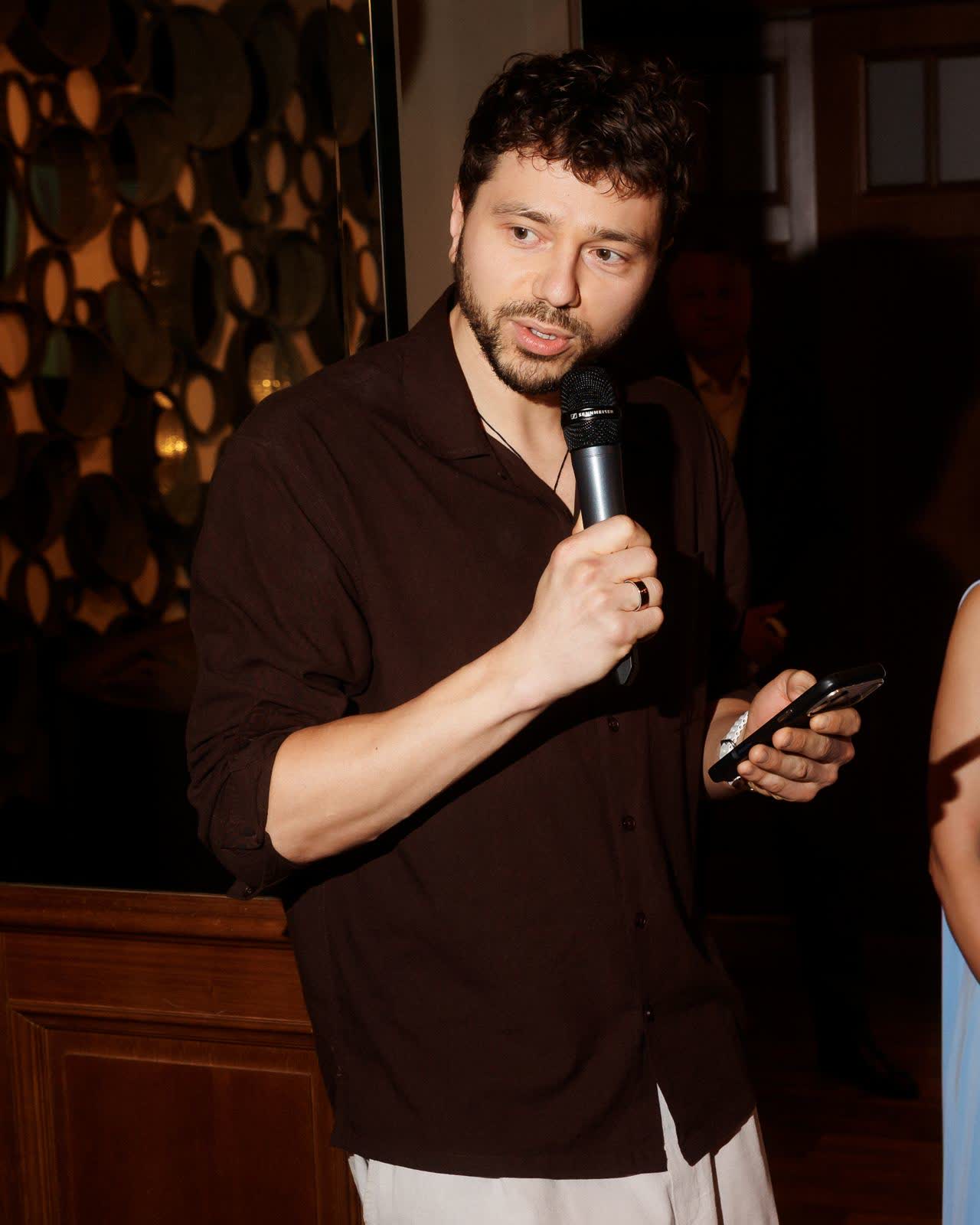 Вечер историй